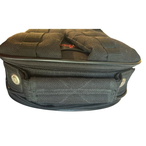 Travelpro Compact Walkabout Laptop Travel Backpack Black 16" Excellent Condition - Picture 6 of 15